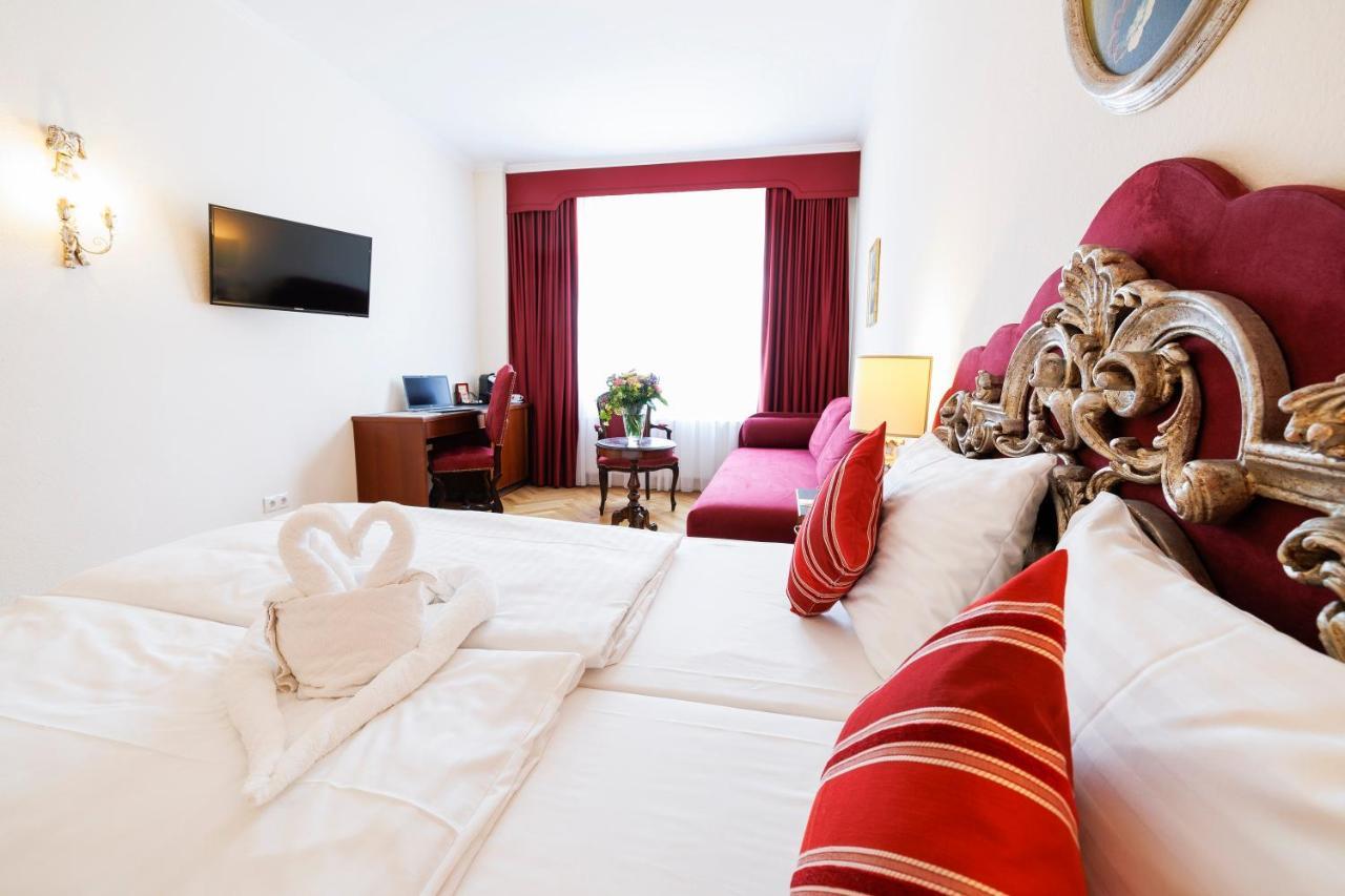 Hotel Royal 4*